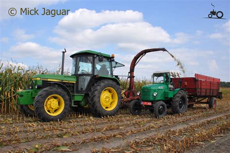 Foto John Deere 2850 #1147694