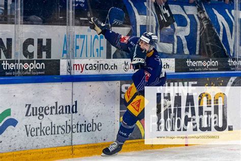 Fabrice Herzog 68 EV Zug Already Celebrates His Second Goal During The