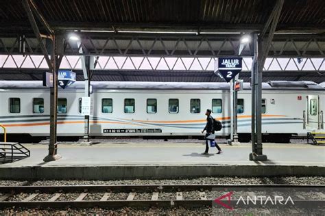 Perjalanan Dari Semarang Ke Jakarta Makin Mudah Ini Jadwal Dan Harga