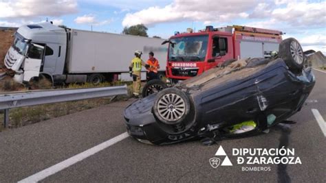 Fallece el conductor de una grúa arrollado por un camión mientras