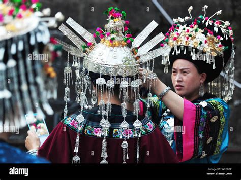 chinese women  miao ethnic minority dressed  traditional miao