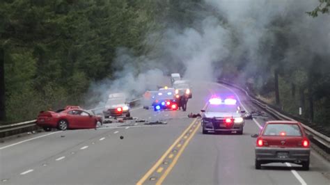 Fatal Crash Closes Oregon Coast Hwy 101 South Of Coos Bay Roseburg Hwy