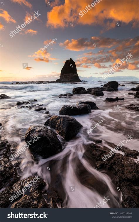 Pulpit Rock Sunrise Located Cape Schanck Stock Photo 1420227386 ...