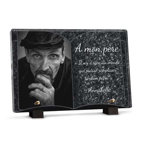 Plaque Imprim E Granit Noir Avec Effet Livre Ouvert