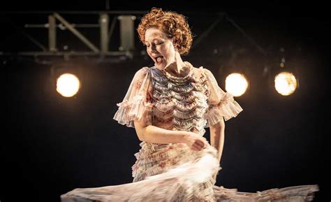 Review The Glass Menagerie The Theatre Royal Bath Bath Echo