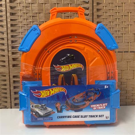 BNWT Hot Wheels 1 64 Outdoor Portable Slot Racing Car 280cm Track S