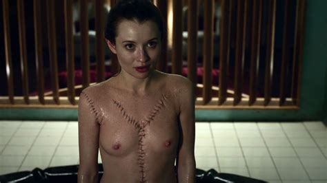 Nude Video Celebs Actress Emily Browning