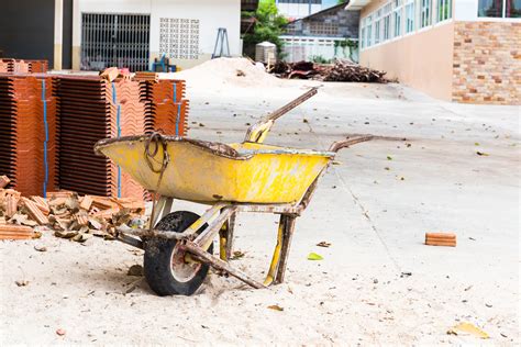 If my contractor went out of business, can I still sue them? — Hayes