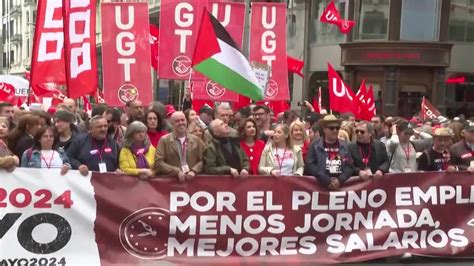 Miles De Personas Se Manifiestan En Madrid Por El 1 De Mayo Diario Sur