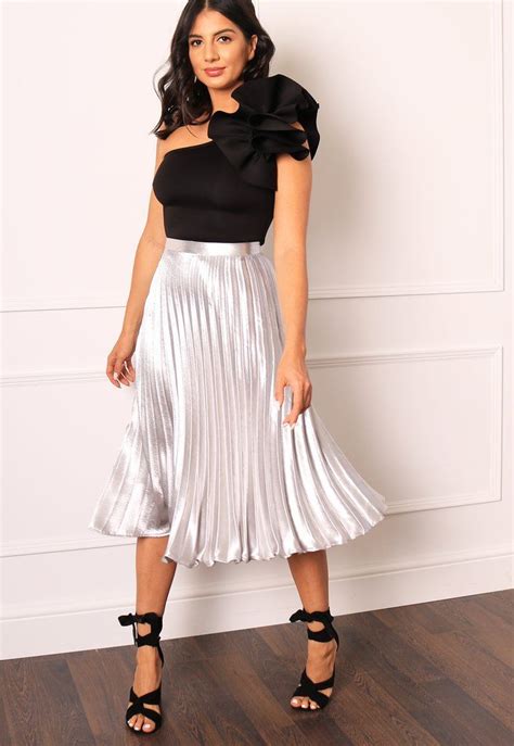 Metallic Satin Pleated High Waisted Midi Skirt In Silver Silver Skirt