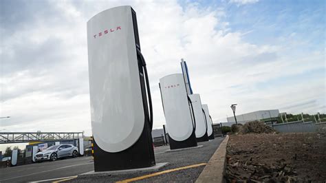 Tesla V Superchargers Debut In Uk Open To All Ev Types