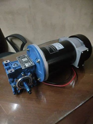 1500 W Single Phase Dynaflux PMDC Inline Geared Motor Voltage 180