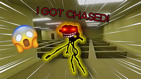 I Got Chased By The Bacteria Roblox Backrooms Pitfalls With Edits Youtube