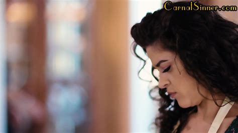 Sexy 21yo Beauty Fucked By Big Cock In Wet Pussy Hole