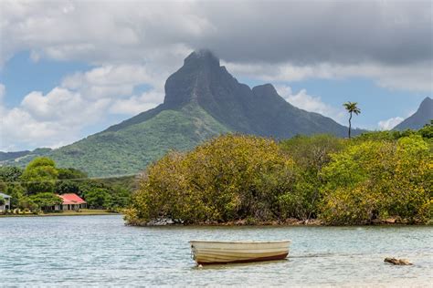 7 best beaches in Mauritius - Lonely Planet