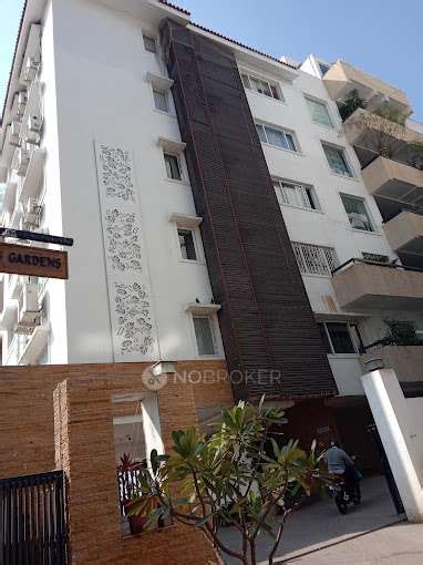 Hanging Gardens Banjara Hills Rent WITHOUT BROKERAGE Semi Furnished 3