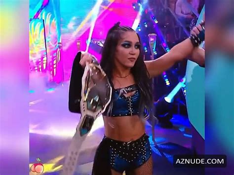 ROXANNE PEREZ Nude AZNude