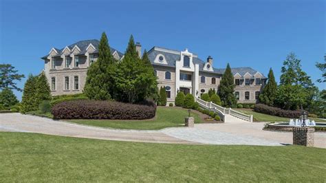 Tyler Perry Sells Atlanta Palace for Record Price