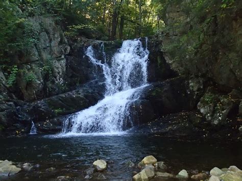 Indian Brook Falls | Half Pint Hikes in the Hudson Valley