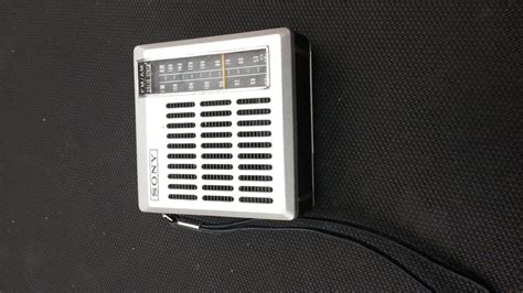 Vintage Sony Tfm W Portable Radio