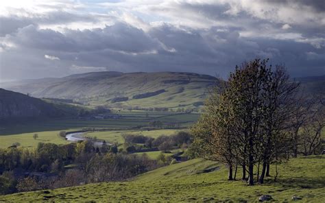 Wallpaper Valley Trees Mountains Greens Grass Roads Tracks