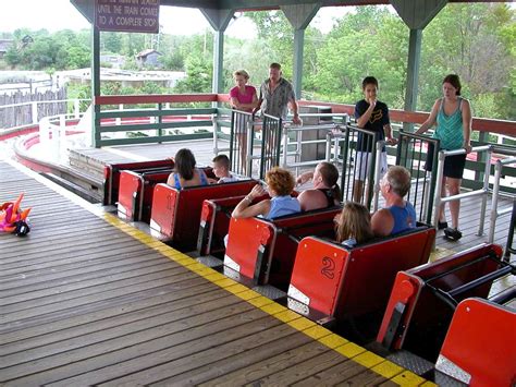 Geauga lake amusement park, Best amusement parks, Lake park