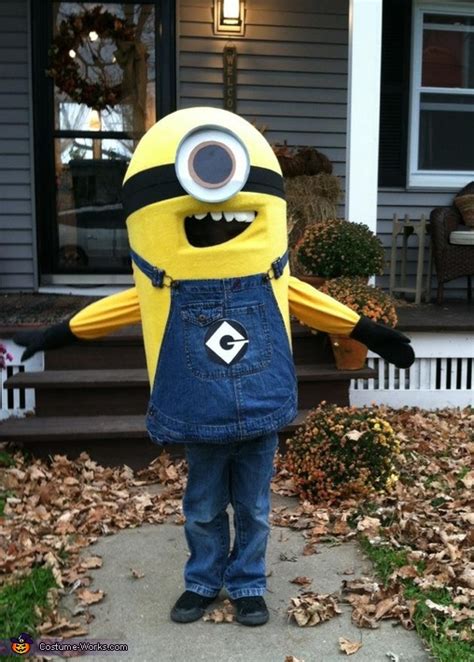 Despicable Me Minion Costume Diy