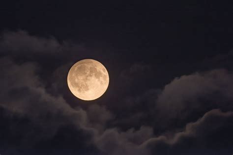 penumbral lunar eclipse  september  oc  rspaceporn