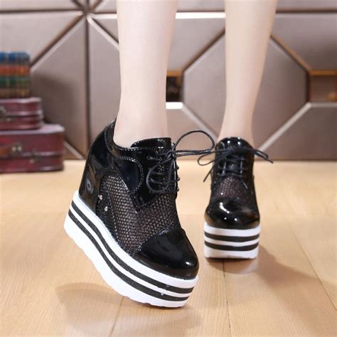 The 2016 Summer Shoes Increased Korean Patent Leather Strap Platform