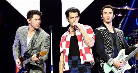 Jonas Brothers Announce Five Night Broadway Residency Will Perform