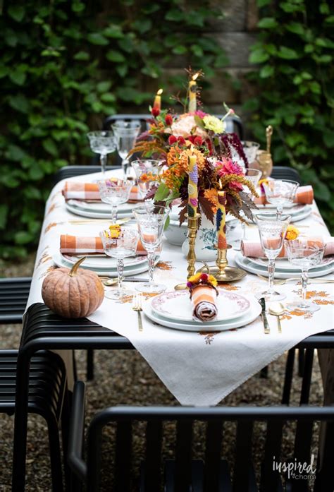 Vintage Inspired Fall Tablescape