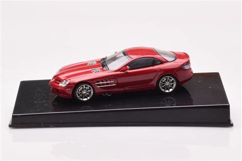 Mercedes SLR Mclaren Red AUTOart 1 43