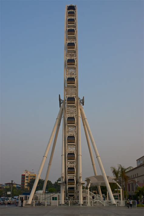 Asiatique Sky By Mekhong By The Chao Phraya River In Bangk Flickr