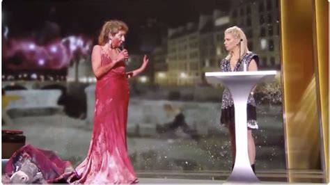 No Future French Actress Strips Naked At Awards Ceremony To Protest COVID 19 Lockdowns