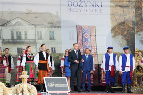 Presidential Harvest Festival Dignity Dignitynews Eu