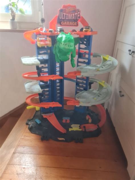Hot Wheels Garage Gebraucht in Illnau für CHF 50 nur Abholung auf Ricardo kaufen