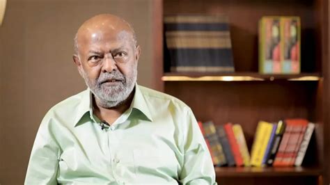 Shiv Nadar Is Indias Most Generous With Rs 2042cr Donation