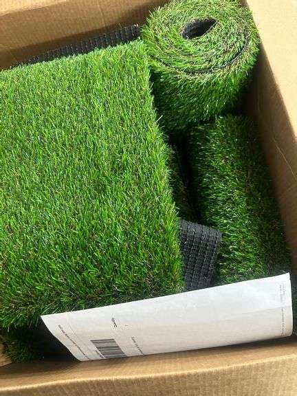 Globreen Artificial Grass Table Runner Pieces Lambrecht Auction Inc