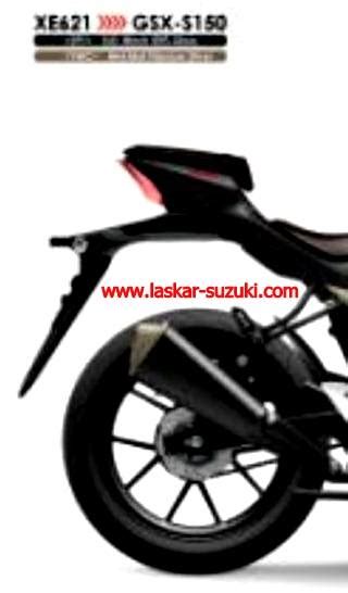 Motor Naked Suzuki GSX S150 XE621 Pakai Jok Model Terpisah Nungging