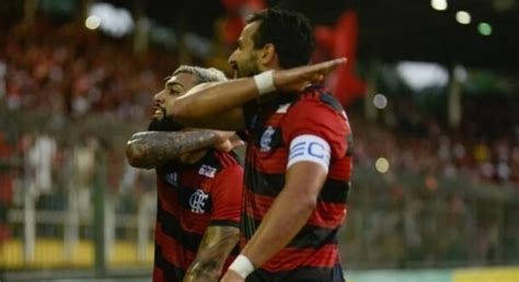 Cinco Anos De Gabigol No Flamengo Idolatria Polêmicas E Mais