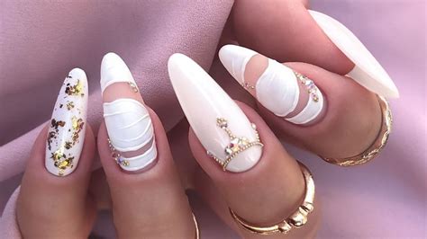 30 White Acrylic Nail Designs For 2024 The Trend Spotter