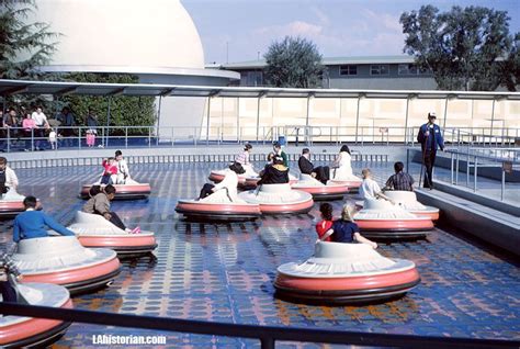 Flying Saucers Attraction Wikipedia The Free Encyclopedia Disney