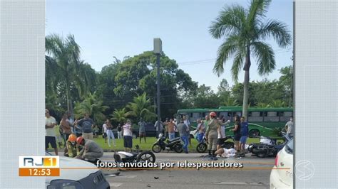 Motos Batem De Frente Na Rio Santos Em Angra Dos Reis Tr S Pessoas