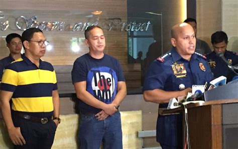 Drug Mayors Surrender To PNP Chief