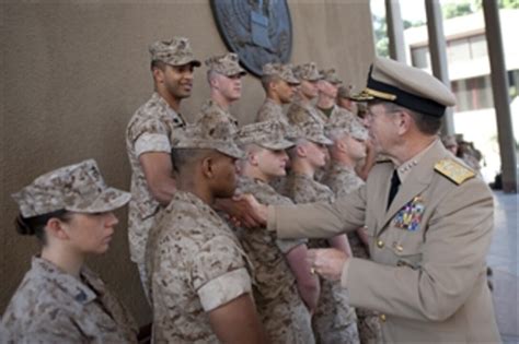 Adm Mike Mullen Greets U S Marines Assigned To The Embassy In Cairo