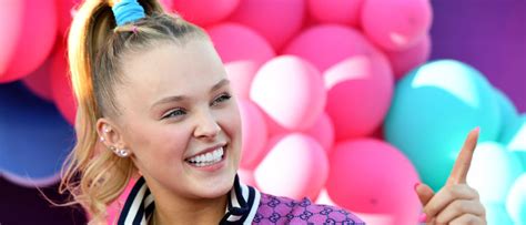 Reality Star JoJo Siwa Mercilessly Blasted For Saying She Invented New Music Genre Called Gay