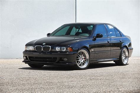 2002 BMW M5 E39 The Studio