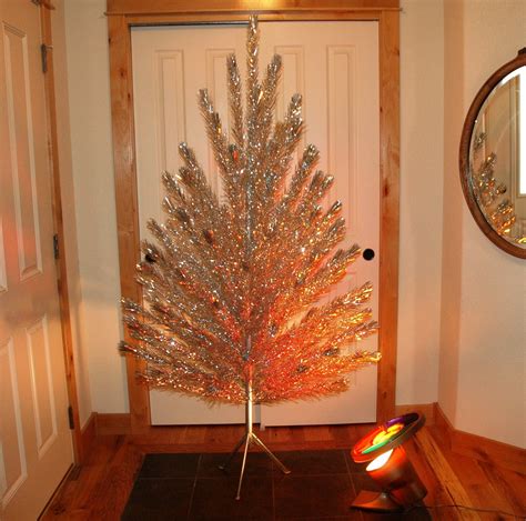 Aluminum Christmas Tree With Color Wheel