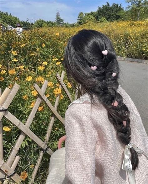 Intip 6 Cara Mengikat Rambut Yang Cantik Dan Mudah