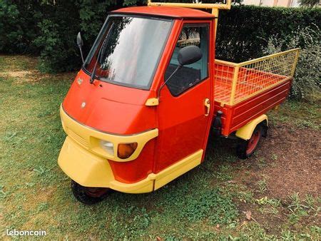 PIAGGIO Triporteur Piaggio Ape 50 Sans Permis 49cm3 Occasione Il